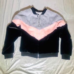 Coat/Abrigo (Fluffy Faux Fur ) (Abrigo de pelos)